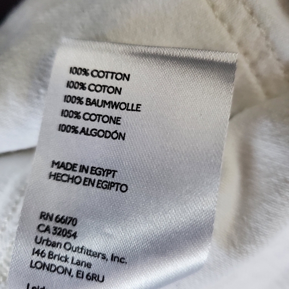 Free People Beginner Luck Slouch Shorts Optic White Roll Cuff Low Rise Denim 30 - Picture 11 of 11